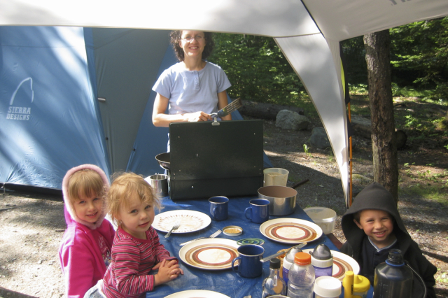 2005 camp breakfast